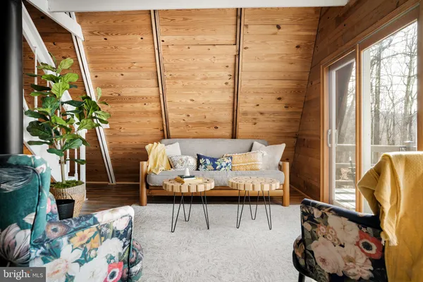 $315,000 | 698 Valley View Road, Rileyville, VA 22650