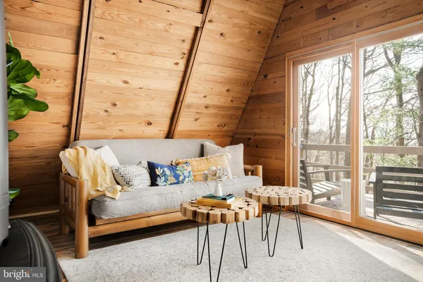 $315,000 | 698 Valley View Road, Rileyville, VA 22650