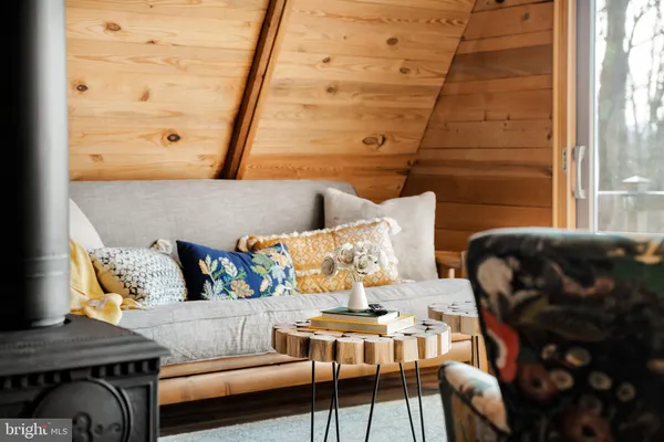 $315,000 | 698 Valley View Road, Rileyville, VA 22650