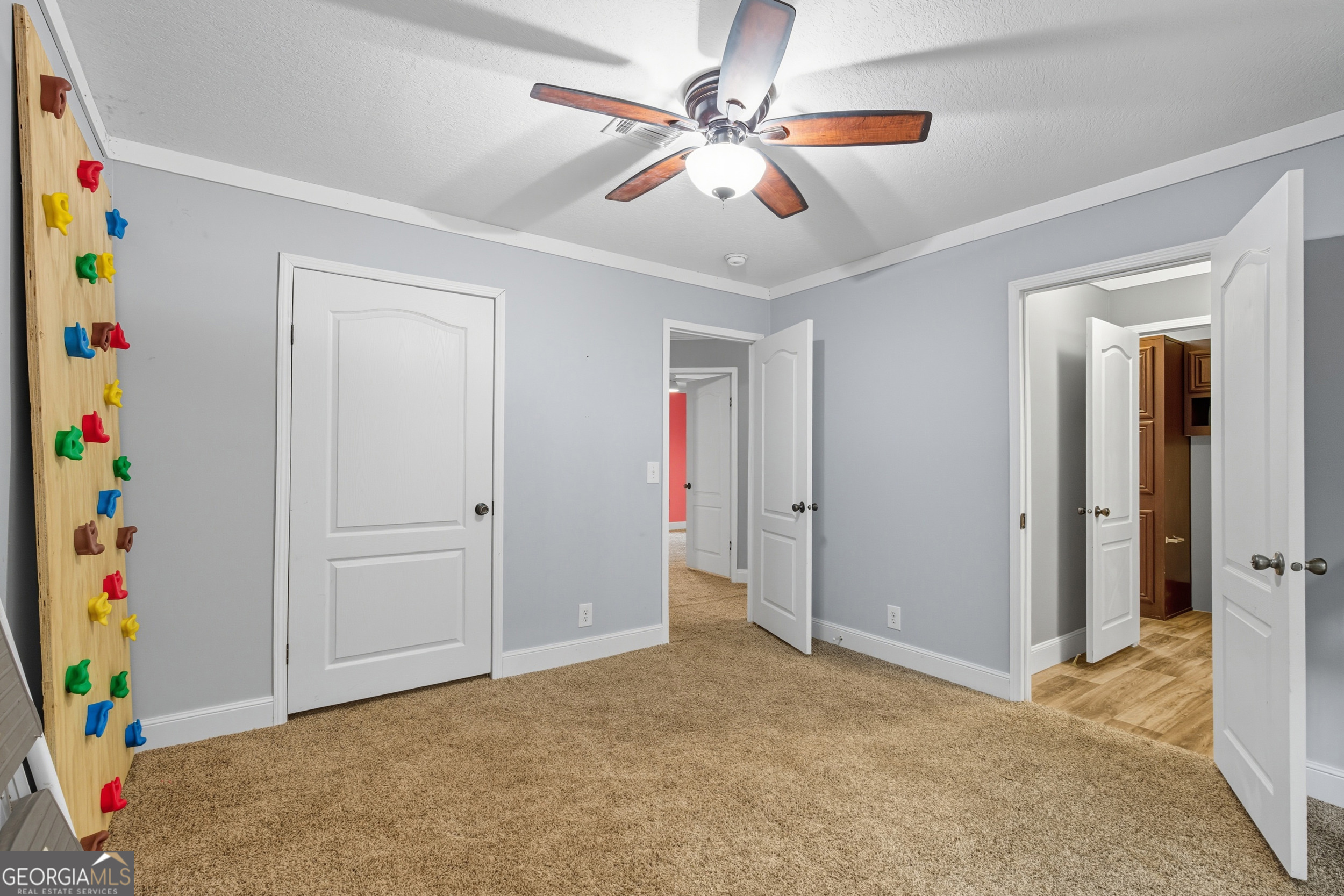 567 Cherokee Road Toccoa, GA 30577 - Photo 21 of 32 a view of an empty room
