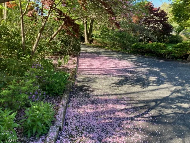 $859,900 | 833 Berkshire Valley Road, Wharton, NJ 07885