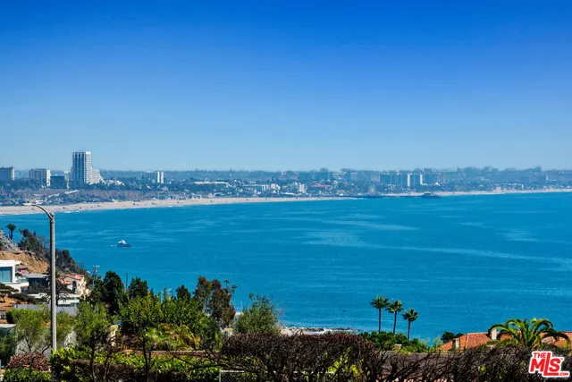 $10,895 | 18133 Wakecrest Drive, Malibu, CA 90265