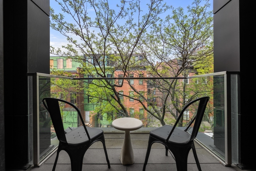 7 East Springfield Street, Unit 3B Boston, MA 02118 - Photo 11 of 36