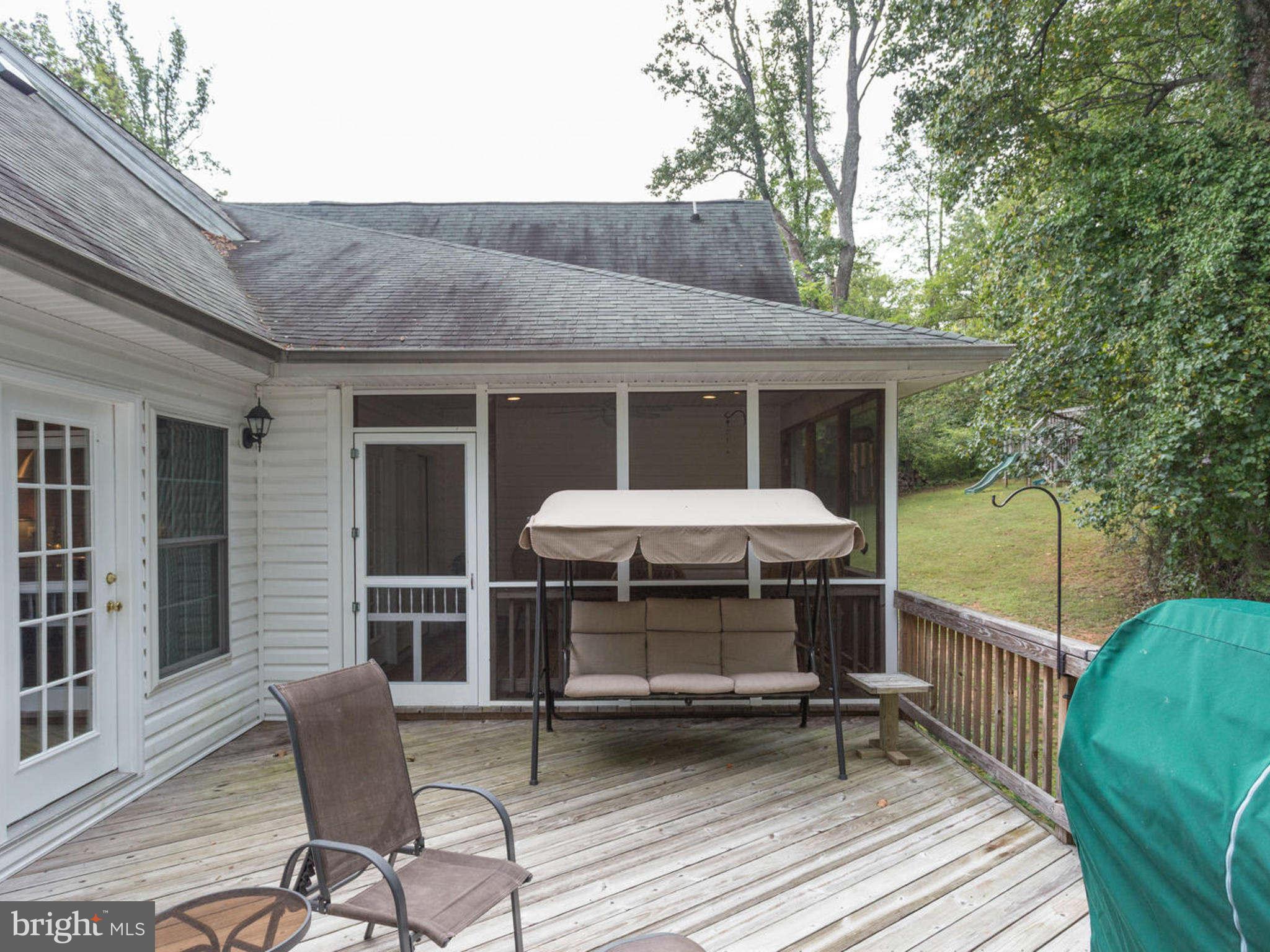 5167 South Run Road Warrenton, VA 20187 - Photo 14 of 30 Exterior (Rear)