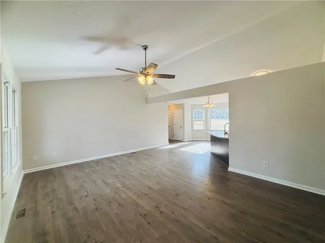 $1,700 | 21 Abington Court Southwest, Cartersville, GA 30120