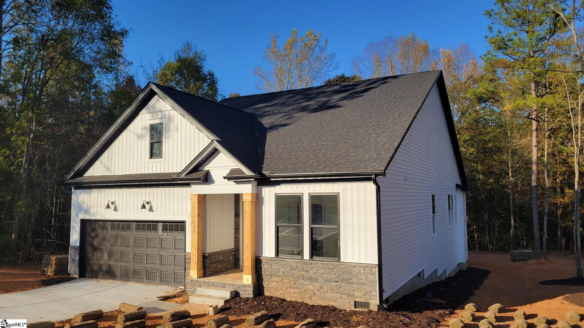 121 Carpenter Road Anderson, SC 29621 - Photo 18 of 27 Gallery Image 18