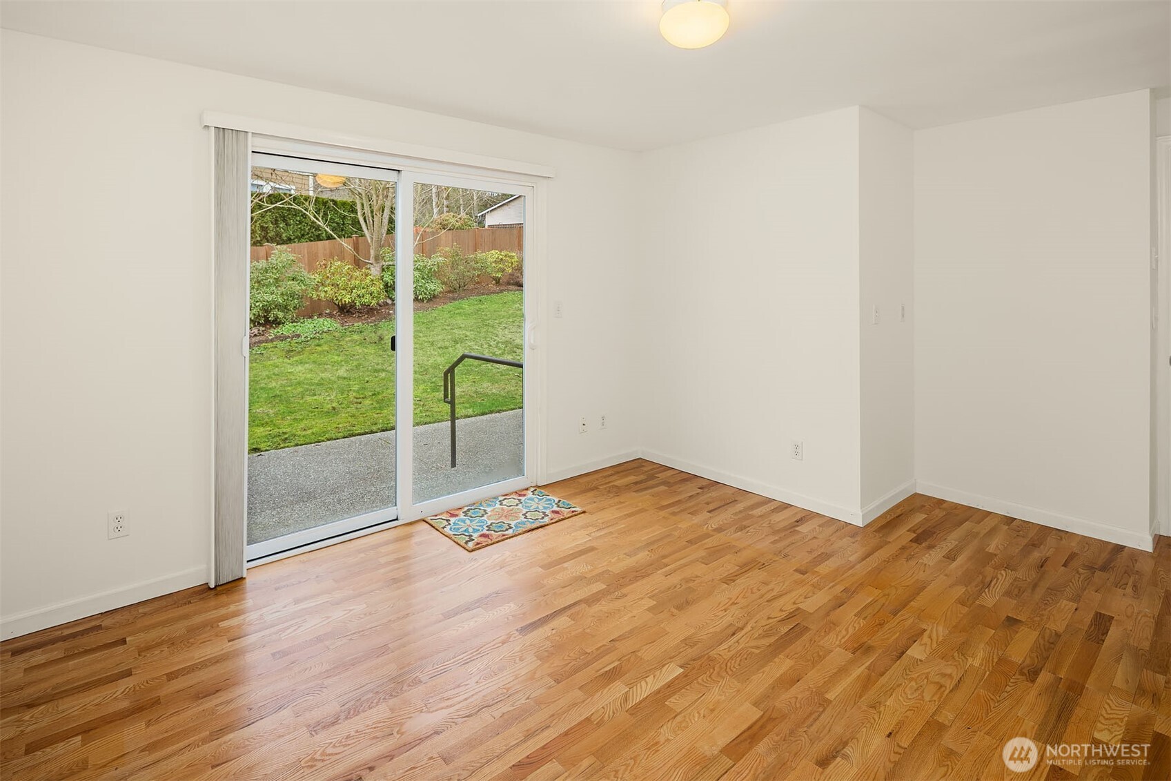 23700 77th Avenue West Edmonds, WA 98026 - Photo 11 of 28