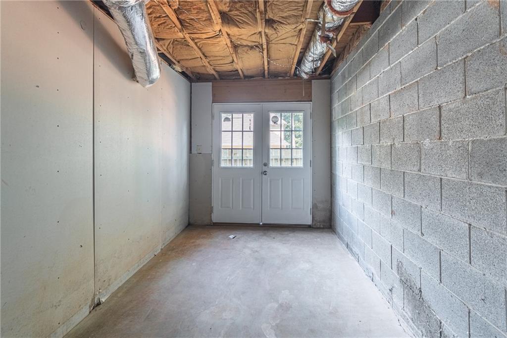 736 Singley Drive Lawrenceville, GA 30044 - Photo 28 of 33 a view of entryway