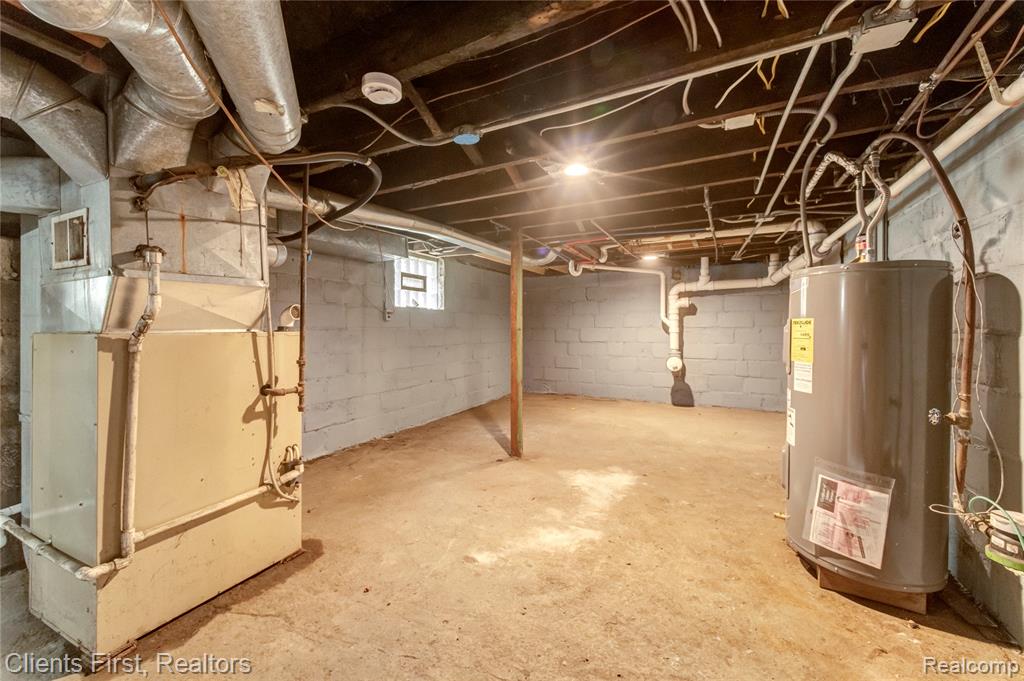 6360 Denton Road Belleville, MI 48111 - Photo 28 of 41