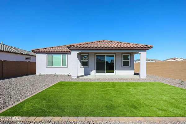 $2,800 | 7591 West Honeysuckle Drive, Peoria, AZ 85383