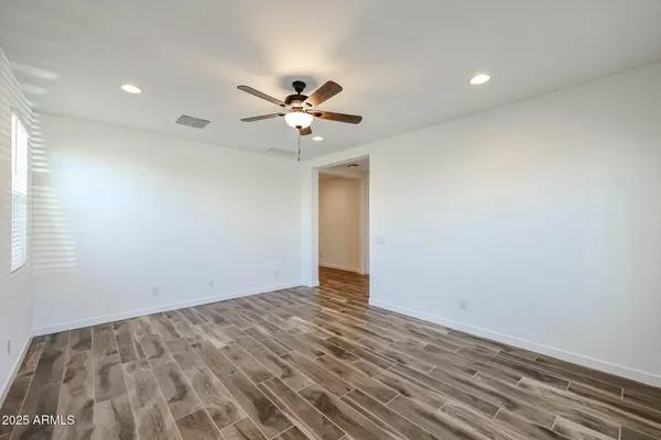 $2,800 | 7591 West Honeysuckle Drive, Peoria, AZ 85383