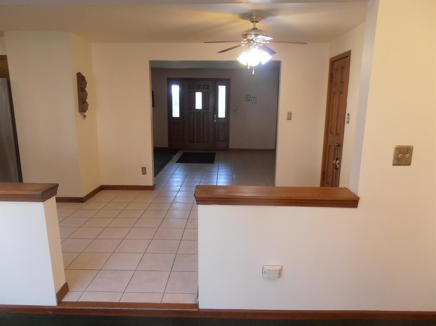 2313 Ridgewood Street Highland, IN 46322 - Photo 8 of 13 1500x1124