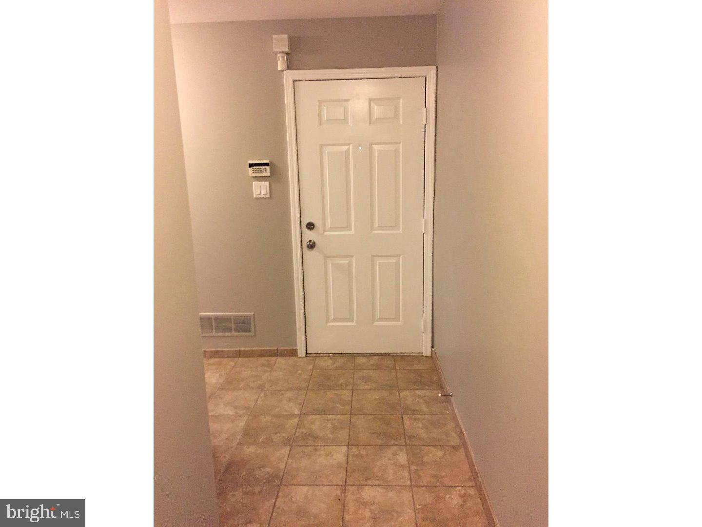 340 Tavistock Road Cherry Hill, NJ 08034 - Photo 2 of 25