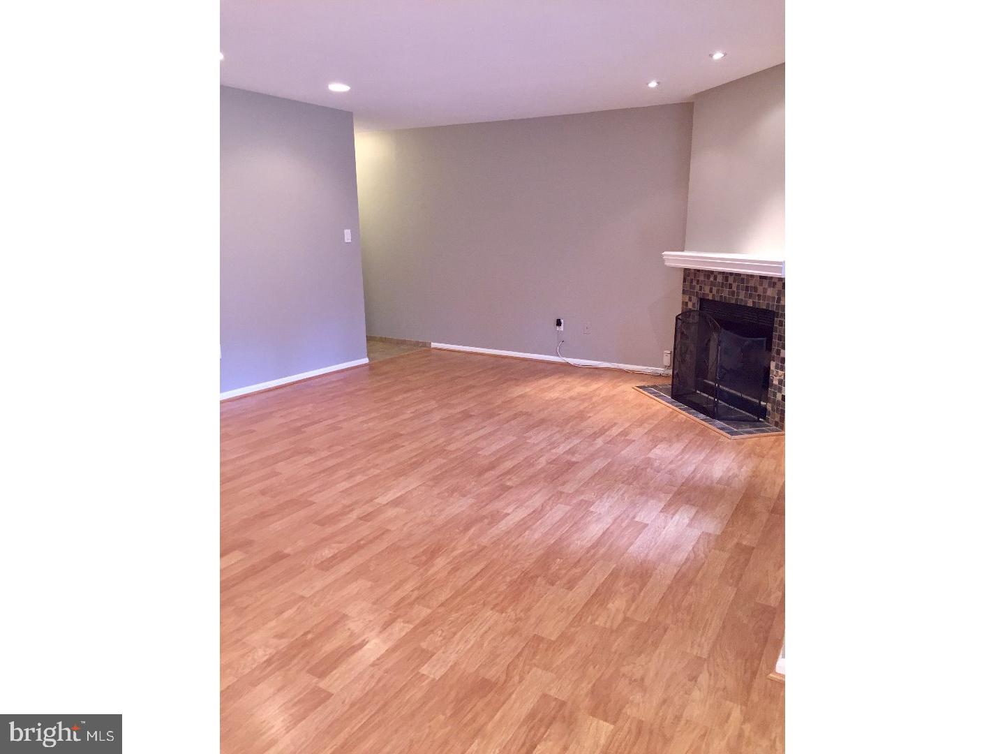 340 Tavistock Road Cherry Hill, NJ 08034 - Photo 3 of 25 Living Room