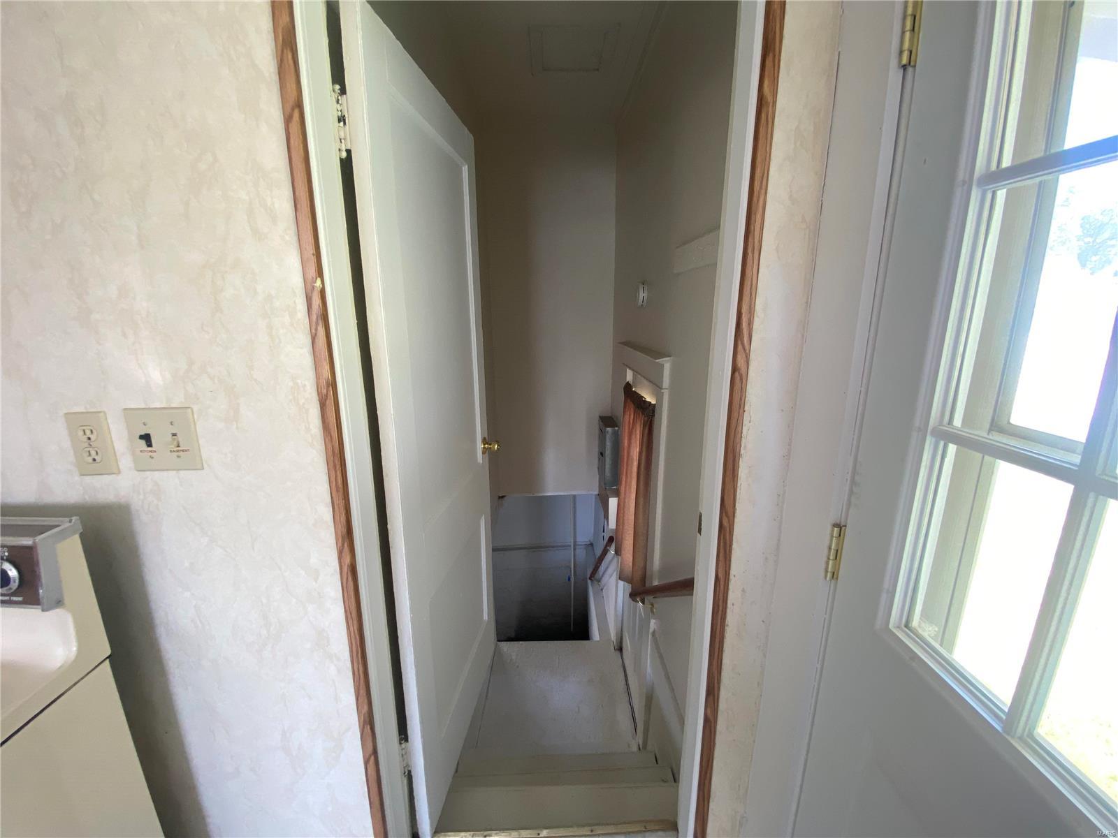 725 Rice Street Wood River, IL 62095 - Photo 16 of 28 Gallery Image 16