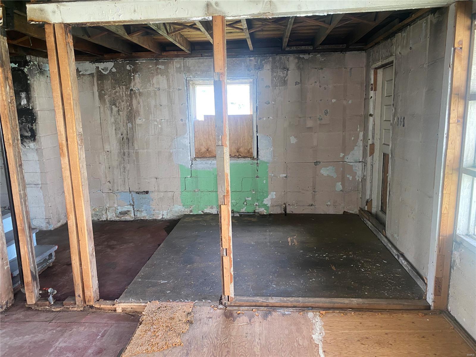 725 Rice Street Wood River, IL 62095 - Photo 25 of 28 Gallery Image 25