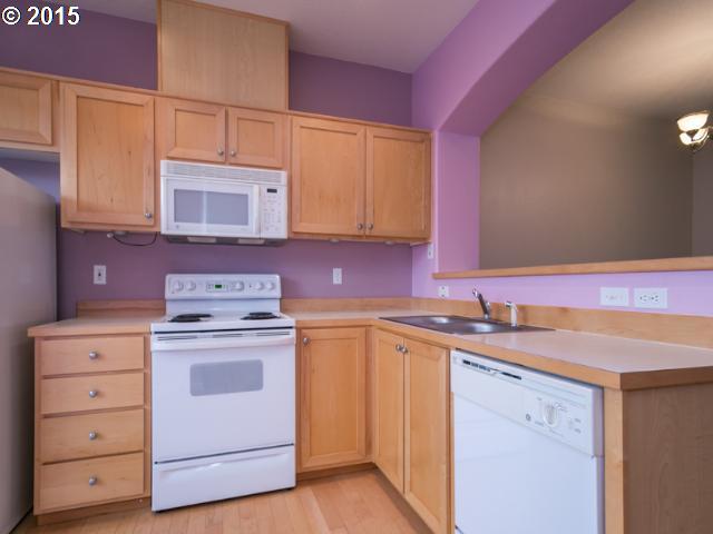 14605 Southwest Beard Road Beaverton, OR 97007 - Photo 8 of 11 Gallery Image 8