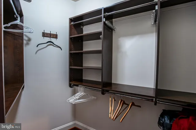 a room with a walk in closet