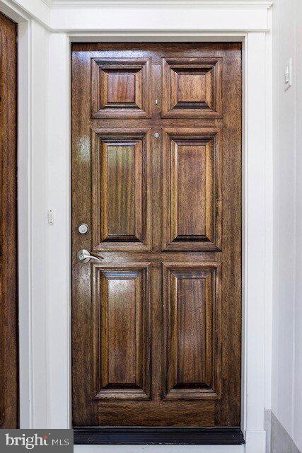 1904 Vermont Avenue Northwest, Unit B Washington, DC 20001 - Photo 2 of 26 a view of entryway