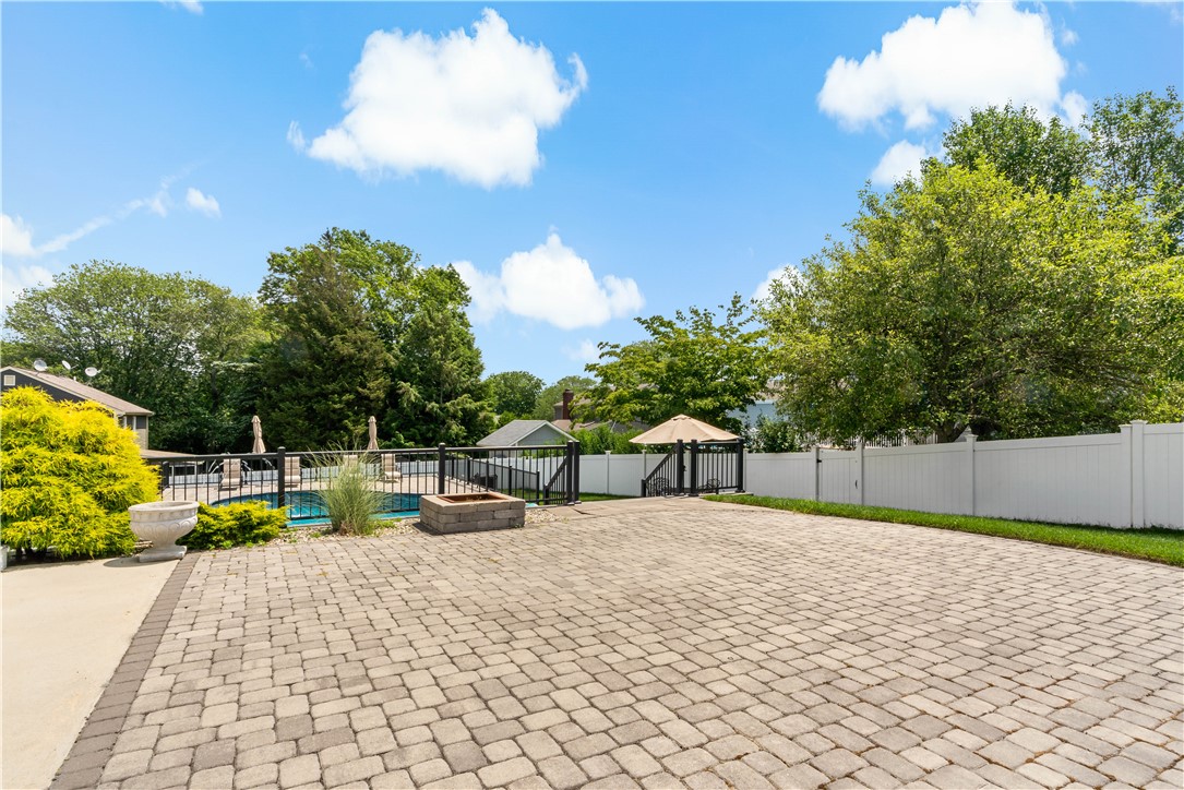 54 Michael Drive Bristol, RI 02809 - Photo 42 of 49