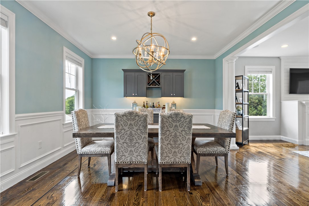 54 Michael Drive Bristol, RI 02809 - Photo 8 of 49