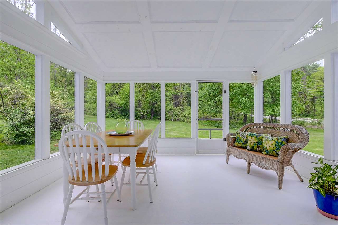 52 Ministerial Road Bedford, NH 03110 - Photo 5 of 40 Gallery Image 5