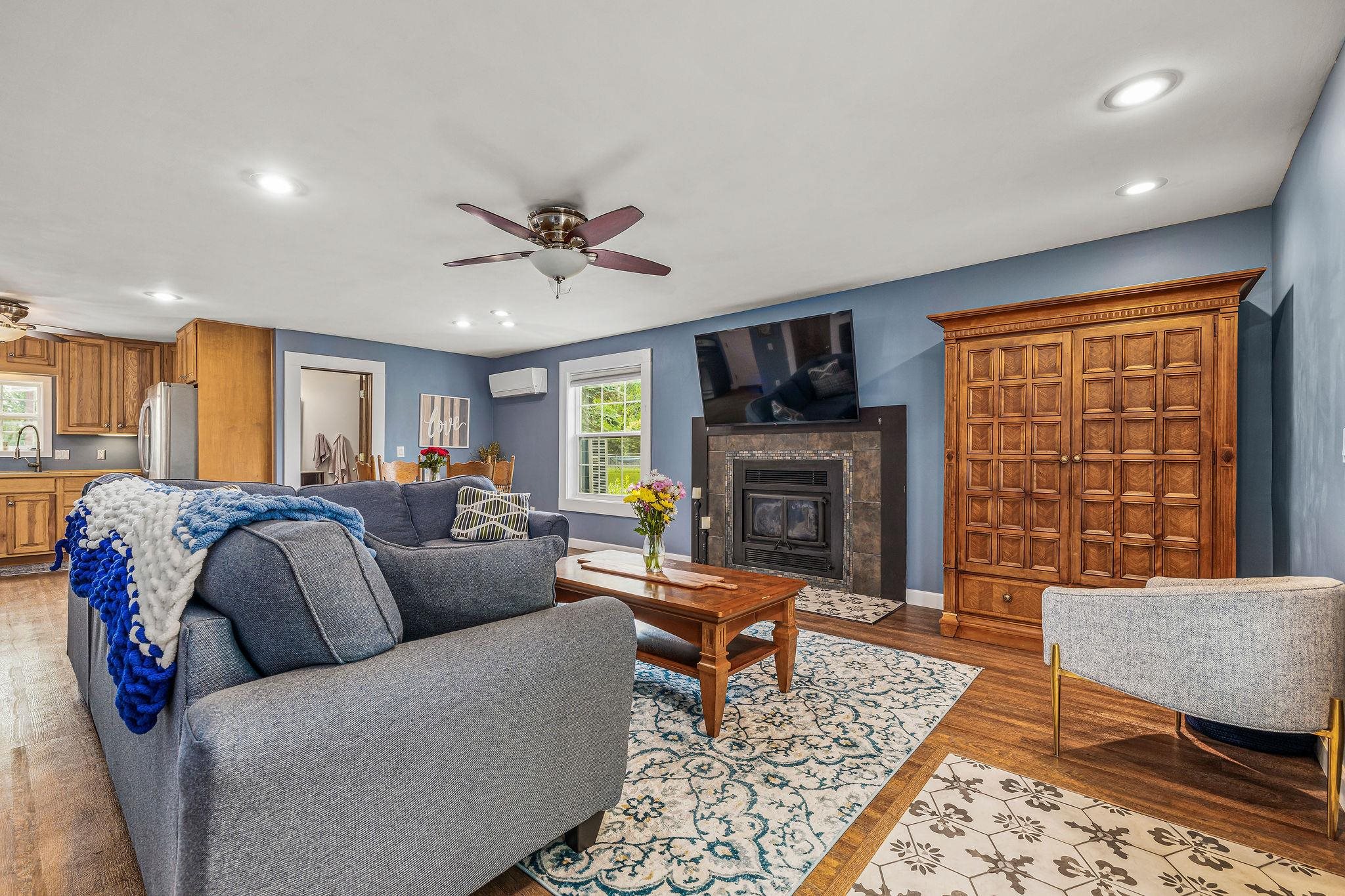 7830 Mielke Road Freeland, MI 48623 - Photo 9 of 21