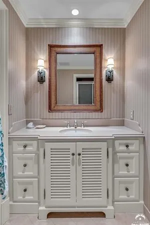 $1,670,000 | 208 Fall Creek Drive, Lawrence, KS 66049