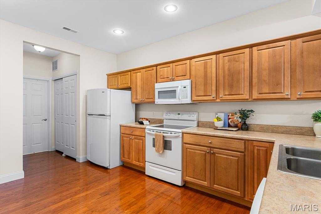 1230 Three Rivers Drive, Unit 6B O'Fallon, IL 62269 - Photo 13 of 31 Gallery Image 13