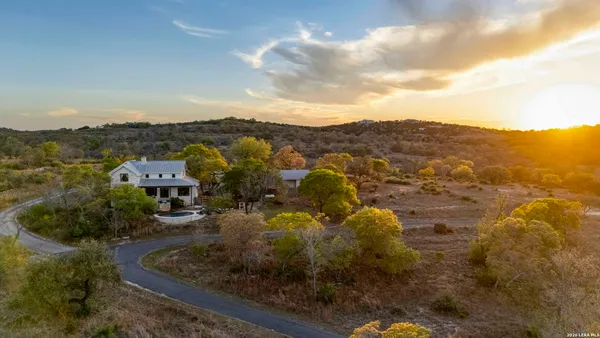 $1,495,000 | 1429 Kendall Jackson, Comfort, TX 78013