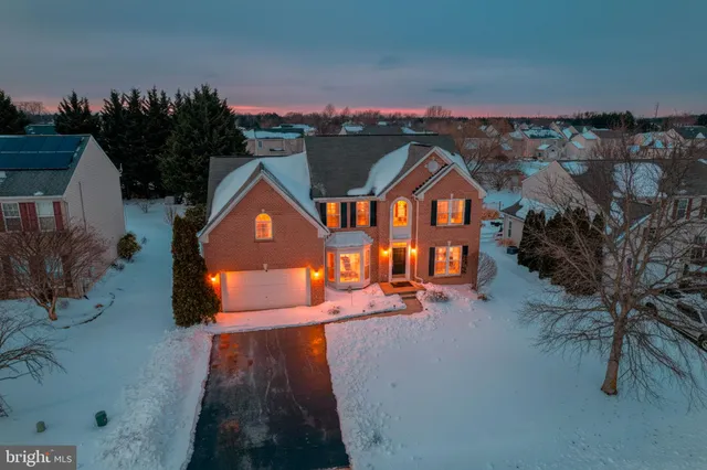 $585,000 | 30 Cantwell Drive, Middletown, DE 19709