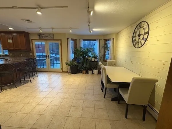 $759,900 | 94 East Charlton Road, Spencer, MA 01562