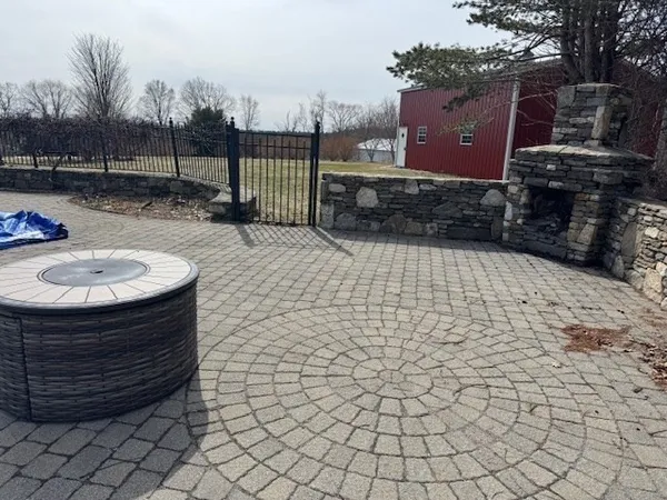 a bed room with a bed and cabinets