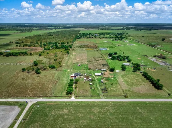 $999,000 | 615 Graham Dairy Road, Venus, FL 33960