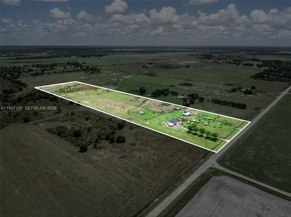 $999,000 | 615 Graham Dairy Road, Venus, FL 33960