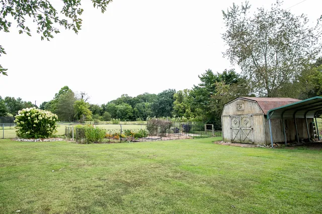 $725,000 | 1348 Camp Ravine Road, Burns, TN 37029