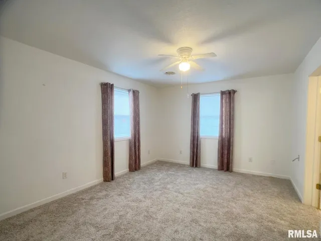 $149,000 | 617 North 10th Street, Herrin, IL 62948