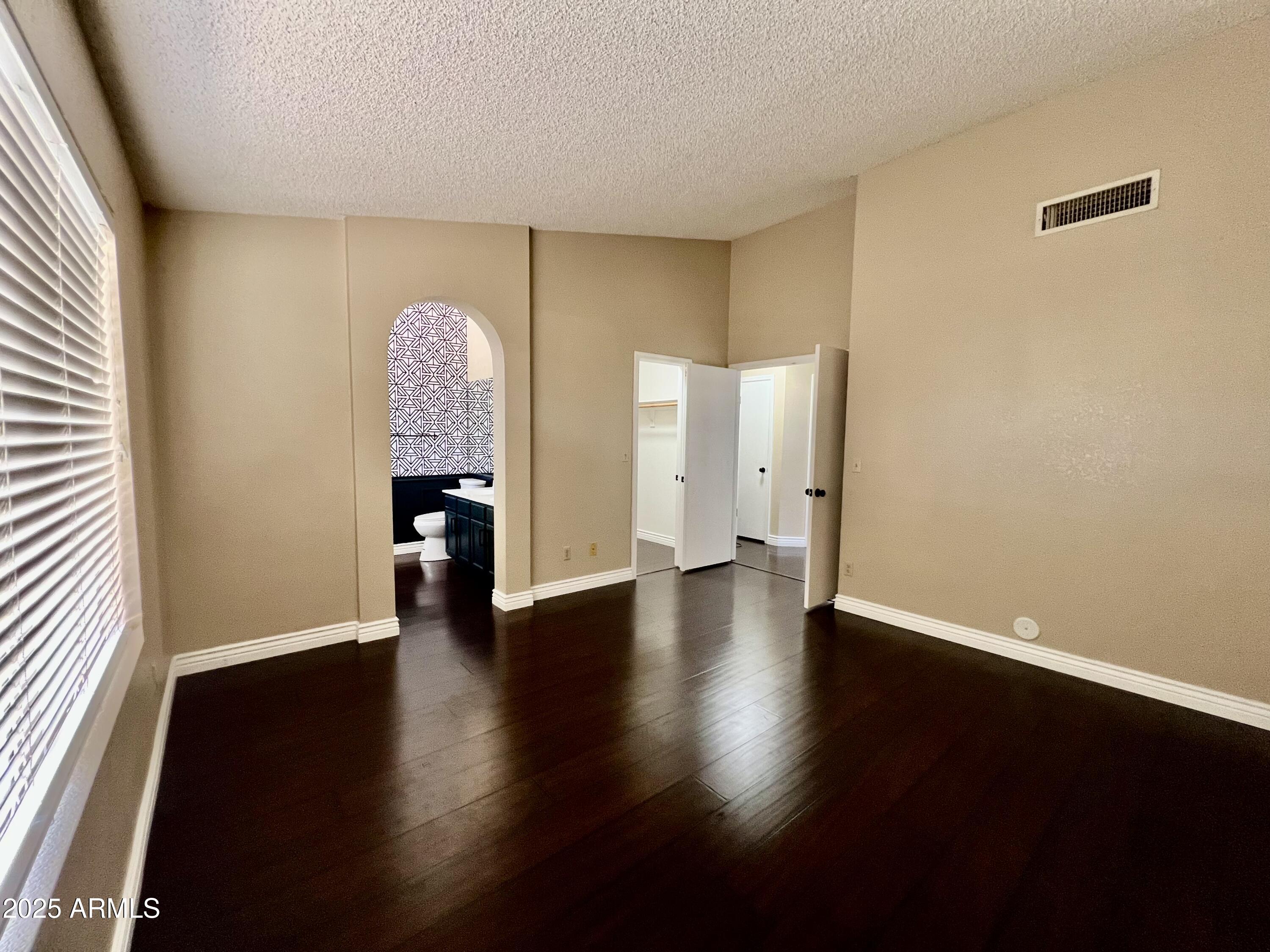 13643 South 36th Way Phoenix, AZ 85044 - Photo 10 of 32 IMG_0279