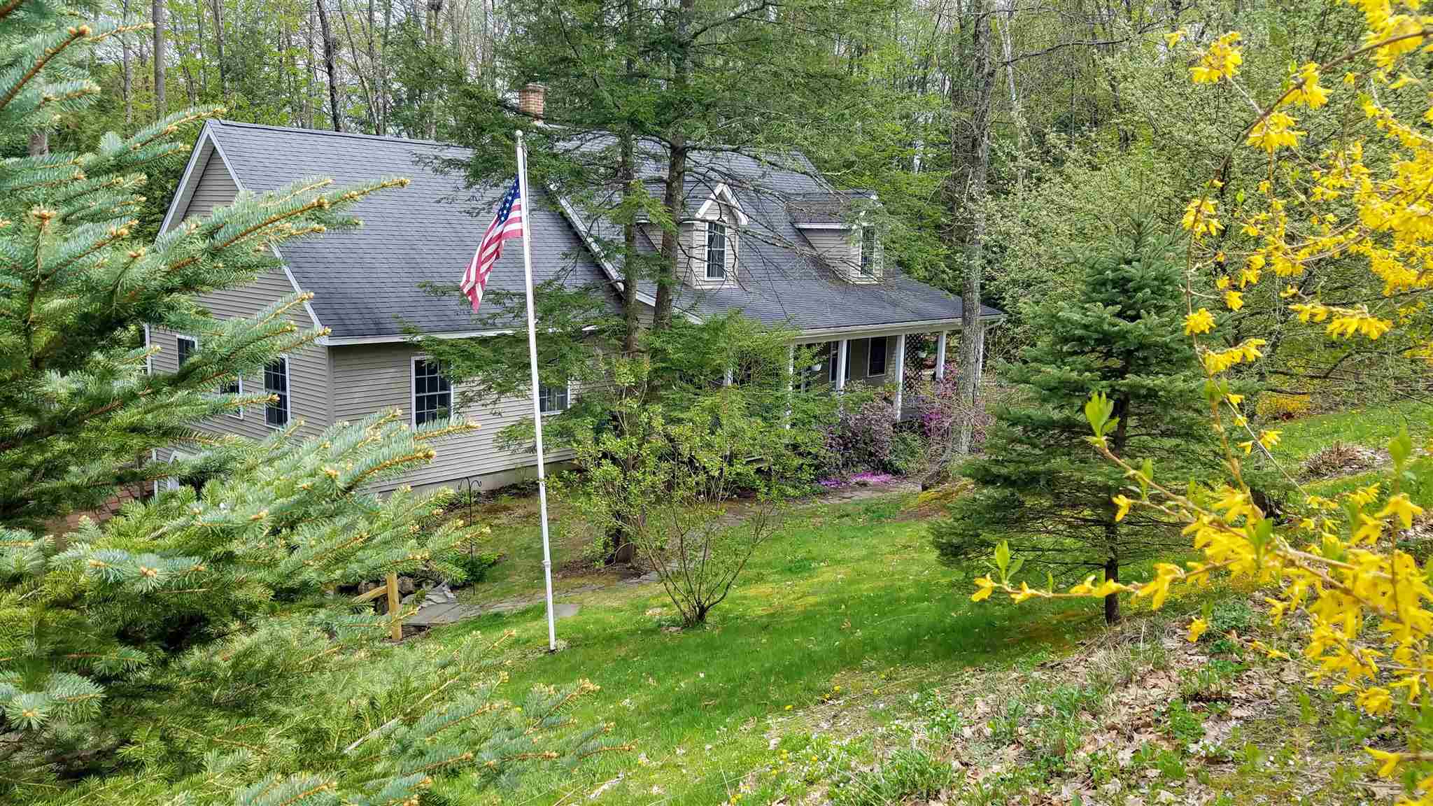 285 Jewett Road Windsor, VT 05089 - Photo 2 of 28