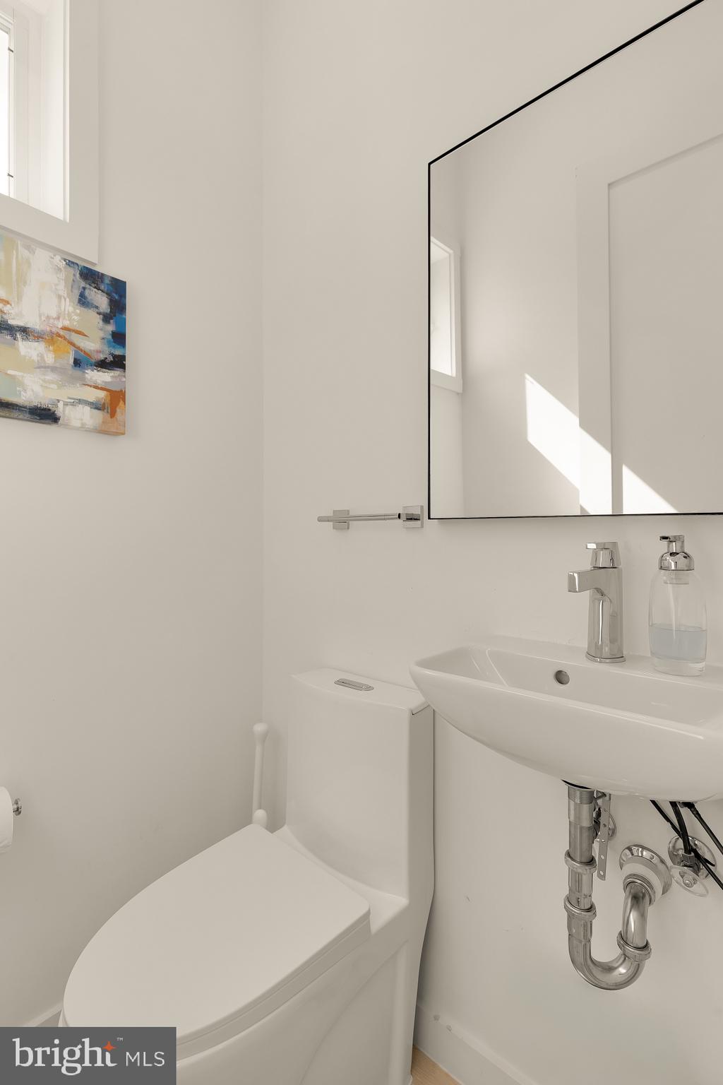 146 S Street Northwest, Unit A Washington, DC 20001 - Photo 12 of 37