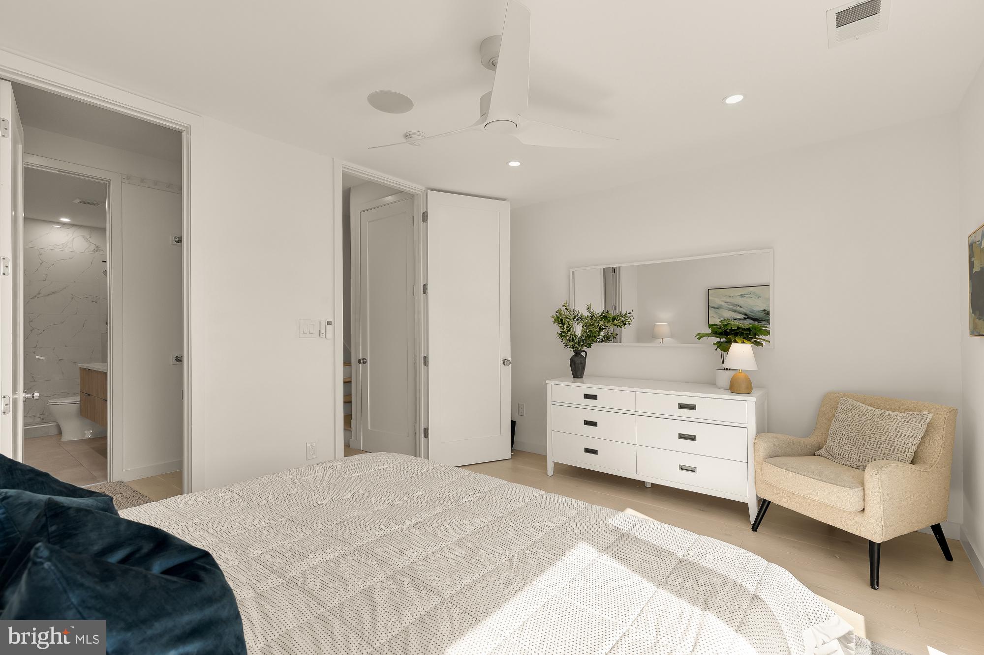 146 S Street Northwest, Unit A Washington, DC 20001 - Photo 14 of 37