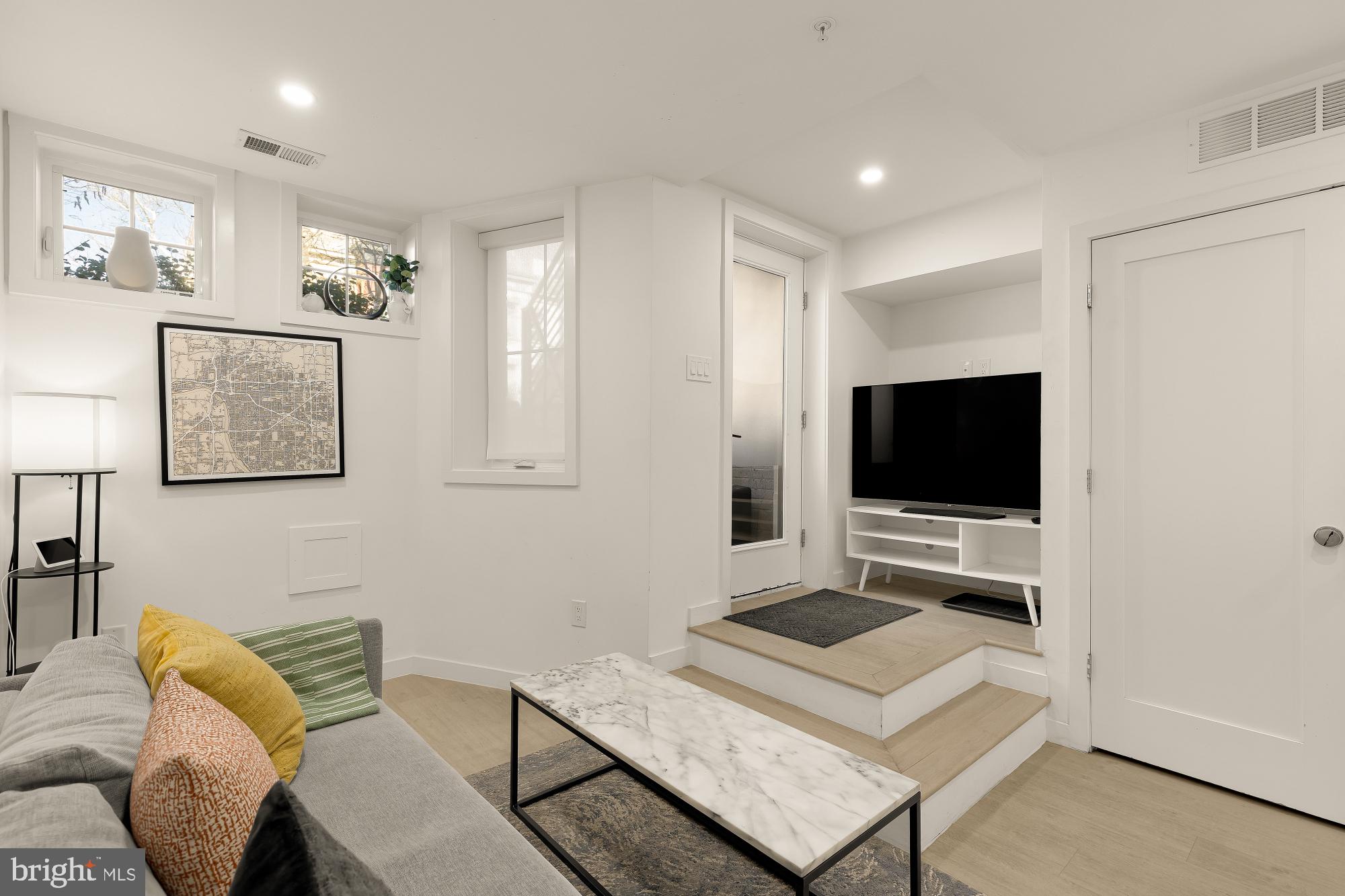 146 S Street Northwest, Unit A Washington, DC 20001 - Photo 32 of 37