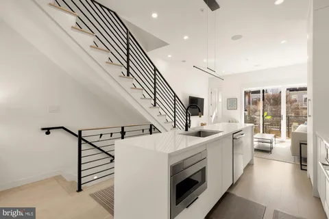 $1,225,000 | 146 S Street Northwest, Unit A, Washington, DC 20001