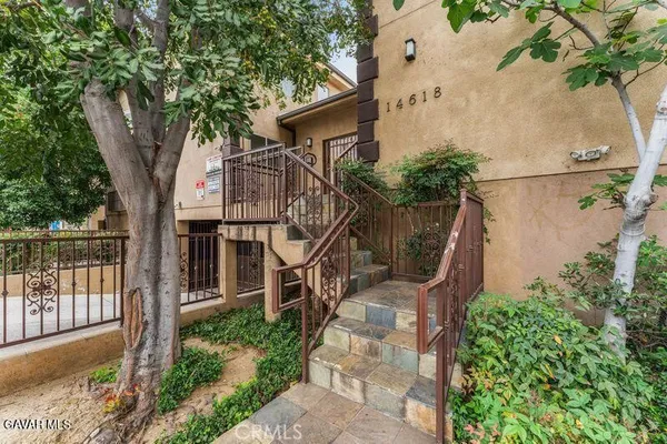 $489,900 | 14618 Gilmore Street, Unit 16, Van Nuys, CA 91411
