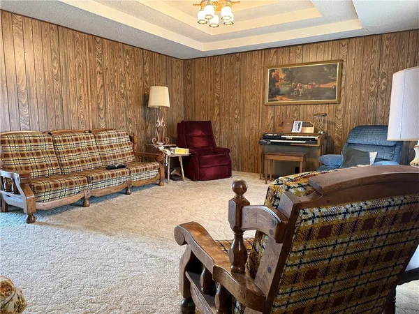 $1,050,000 | 3919 Southwest State Rte T, Polo, MO 64671