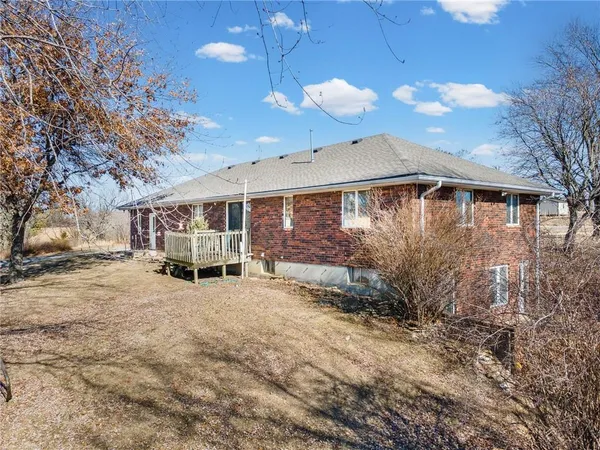 $1,050,000 | 3919 Southwest State Rte T, Polo, MO 64671