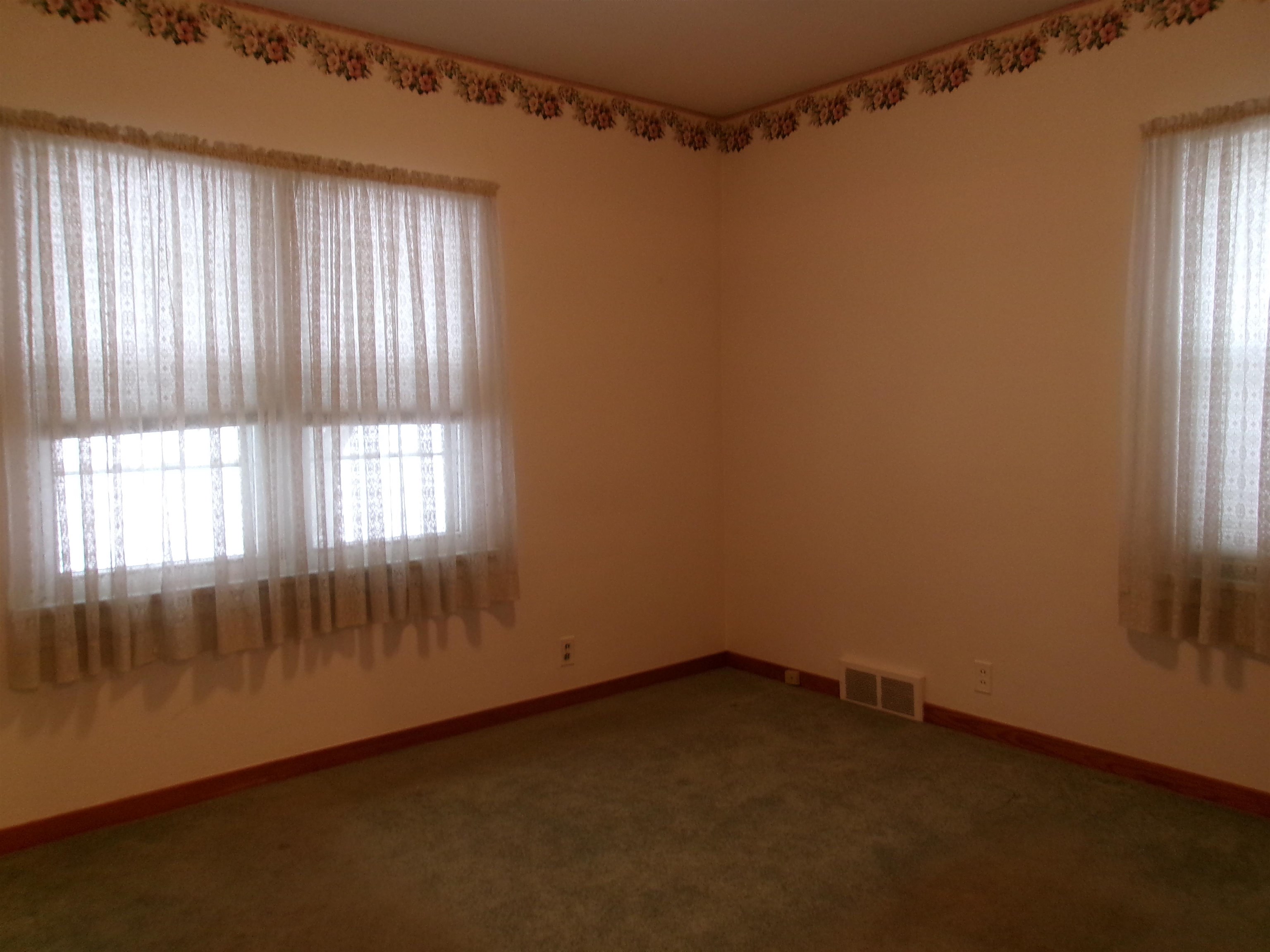 410 Liberty Street Beaver Dam, WI 53916 - Photo 7 of 15