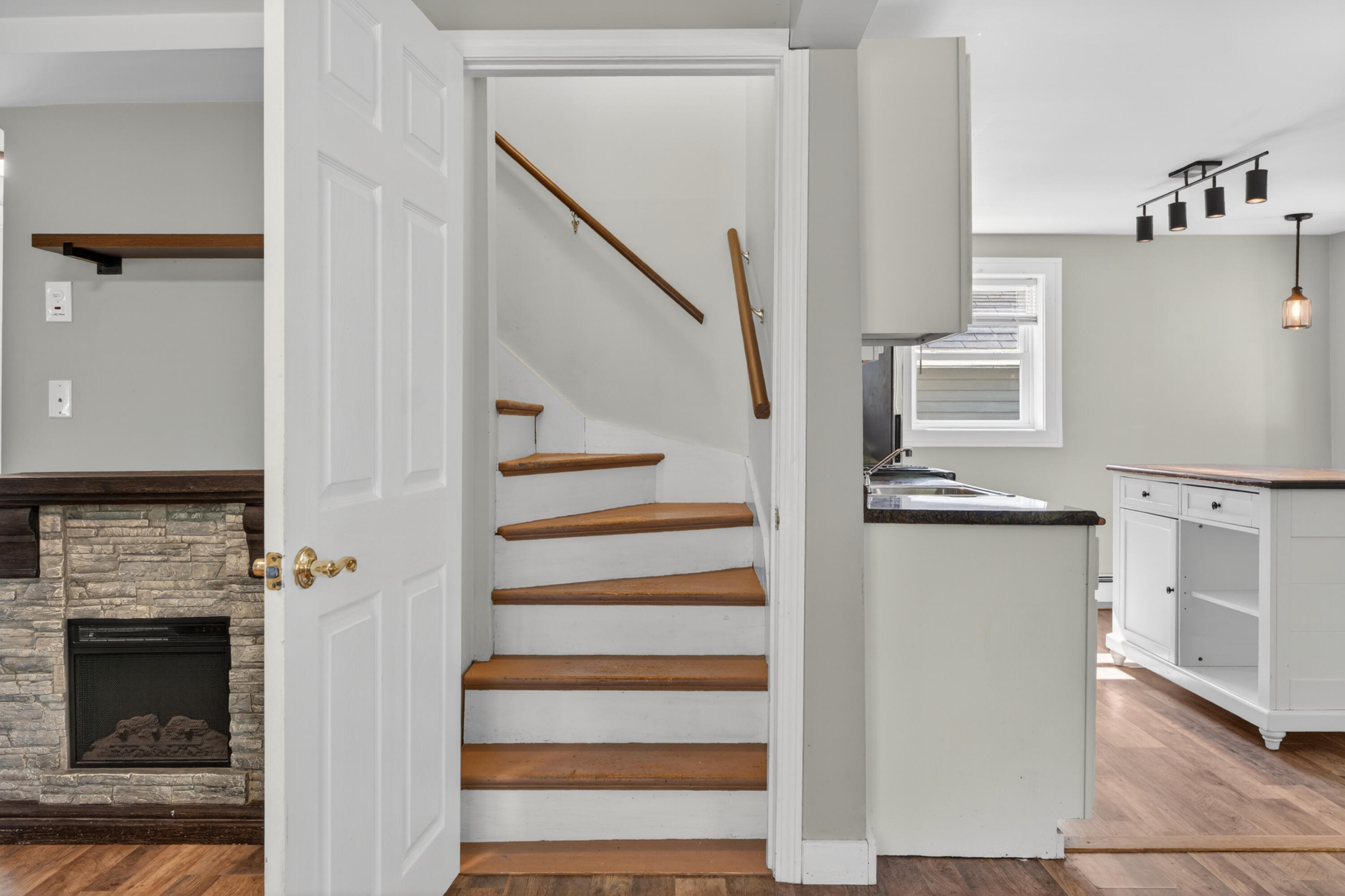 95 Walker Road Woolwich, ME 04579 - Photo 27 of 33 95 Walker Road_0136