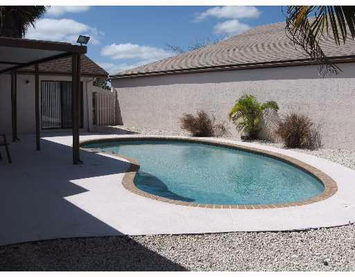 11415 Whisper Sound Drive Boca Raton, FL 33428 - Photo 2 of 4 milton pool