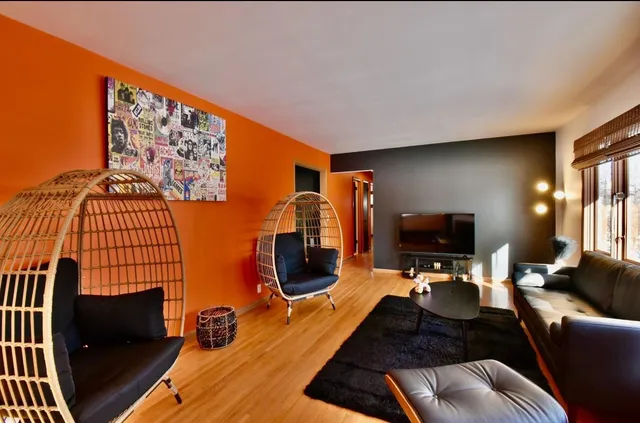 $6,995 | 239 Byrondale Avenue, Wayzata, MN 55391